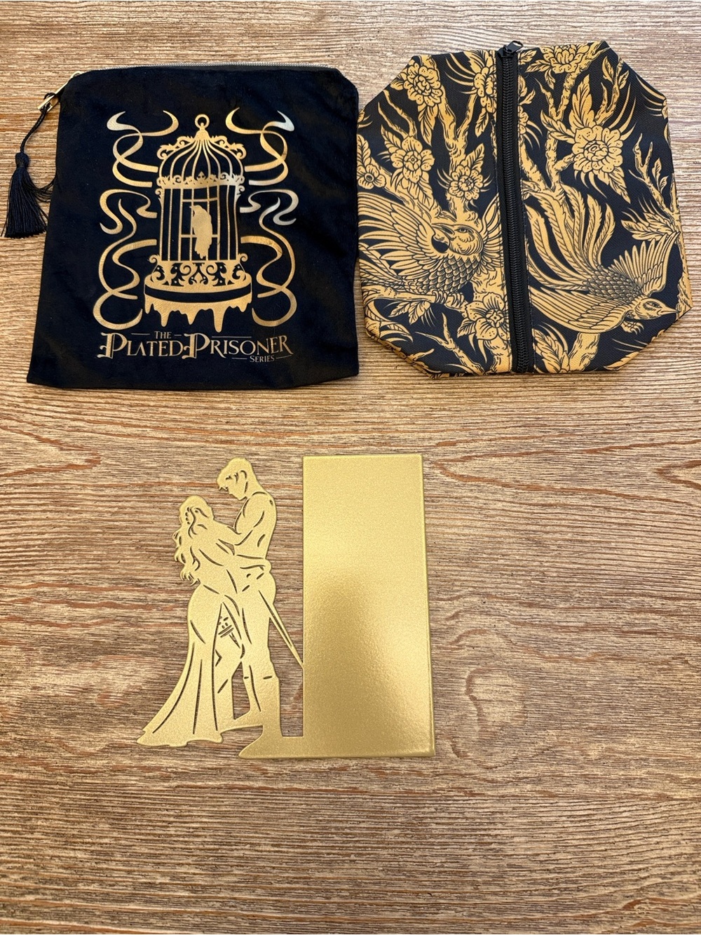 Assorted Bookish Box Items - Picture 5 of 11